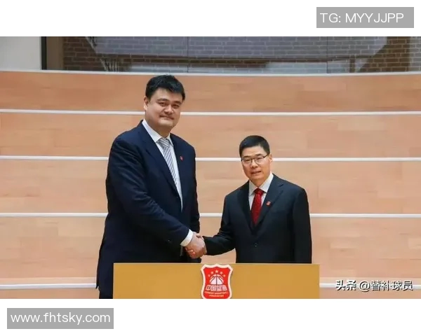 姚明替补穆罕默德的背后故事与篮球传奇的交汇点